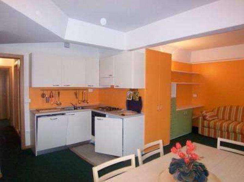 Hotel Solaria Marilleva Esterno foto