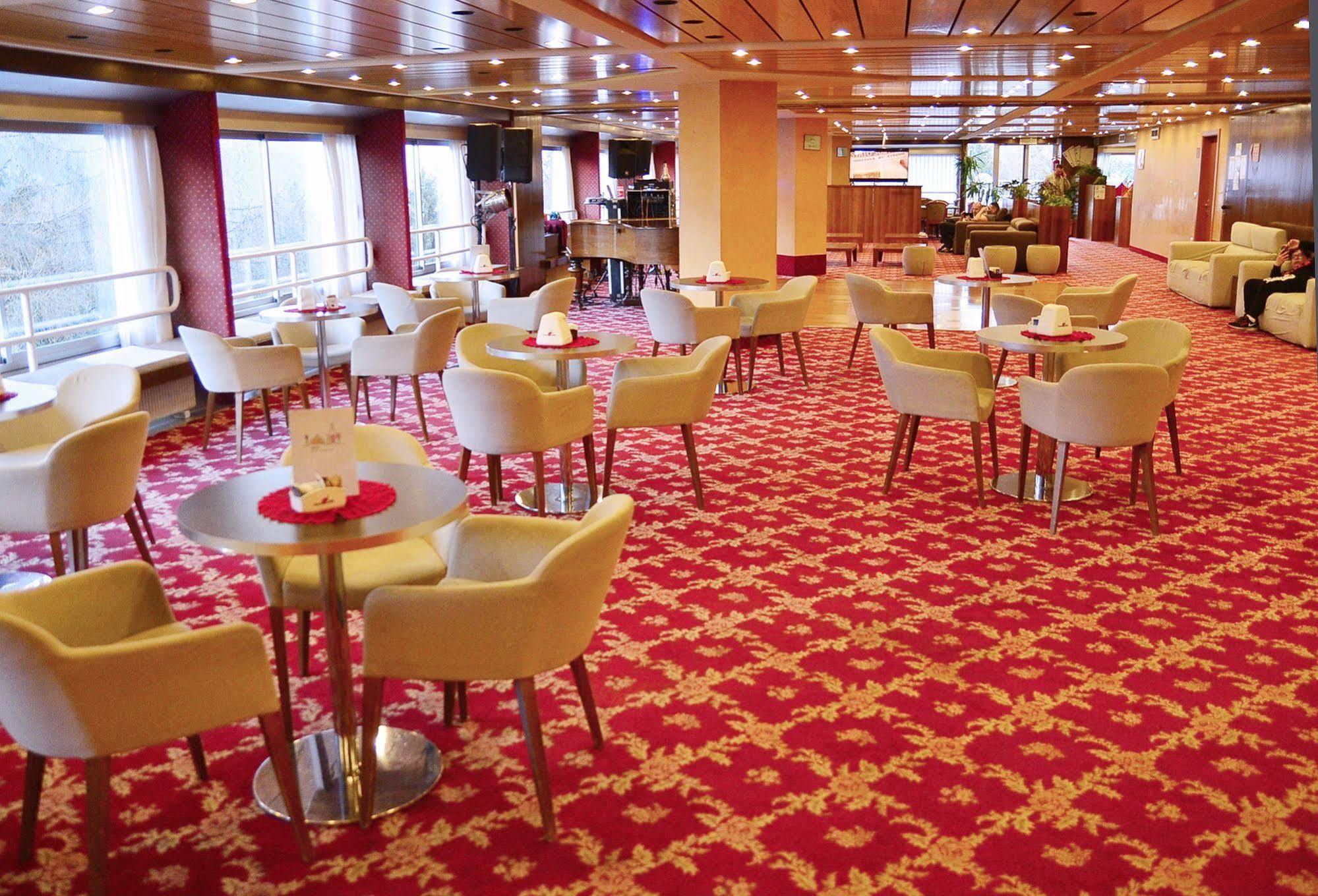 Hotel Solaria Marilleva Esterno foto